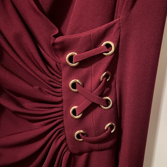 Maroon dress plus size - Picture 2 of 4